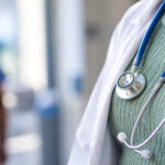 Franquicia de salud vs franquicia de seguros: cuál tiene mejor perfil para el inversor con visa E-2